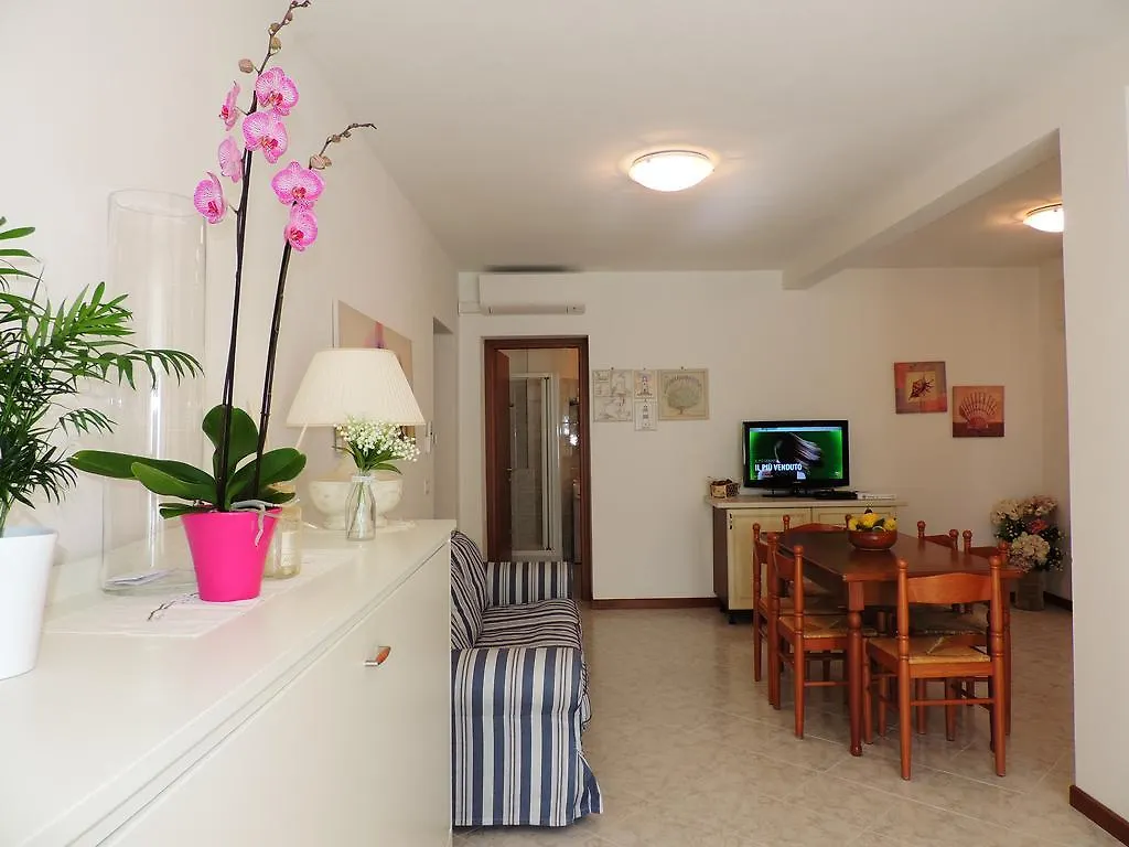 Villa Delle Ciliegie Deiva Marina 0*,  Italien
